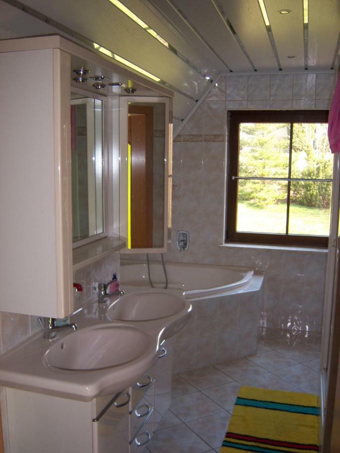 Ferienwohnung "An Der St. Ludmila" Crostwitz Exterior foto