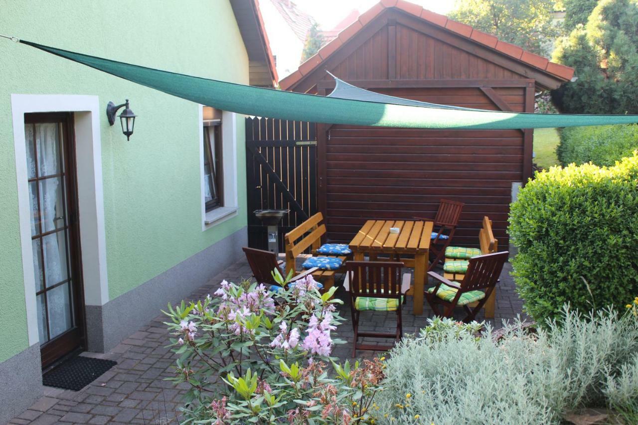 Ferienwohnung "An Der St. Ludmila" Crostwitz Exterior foto