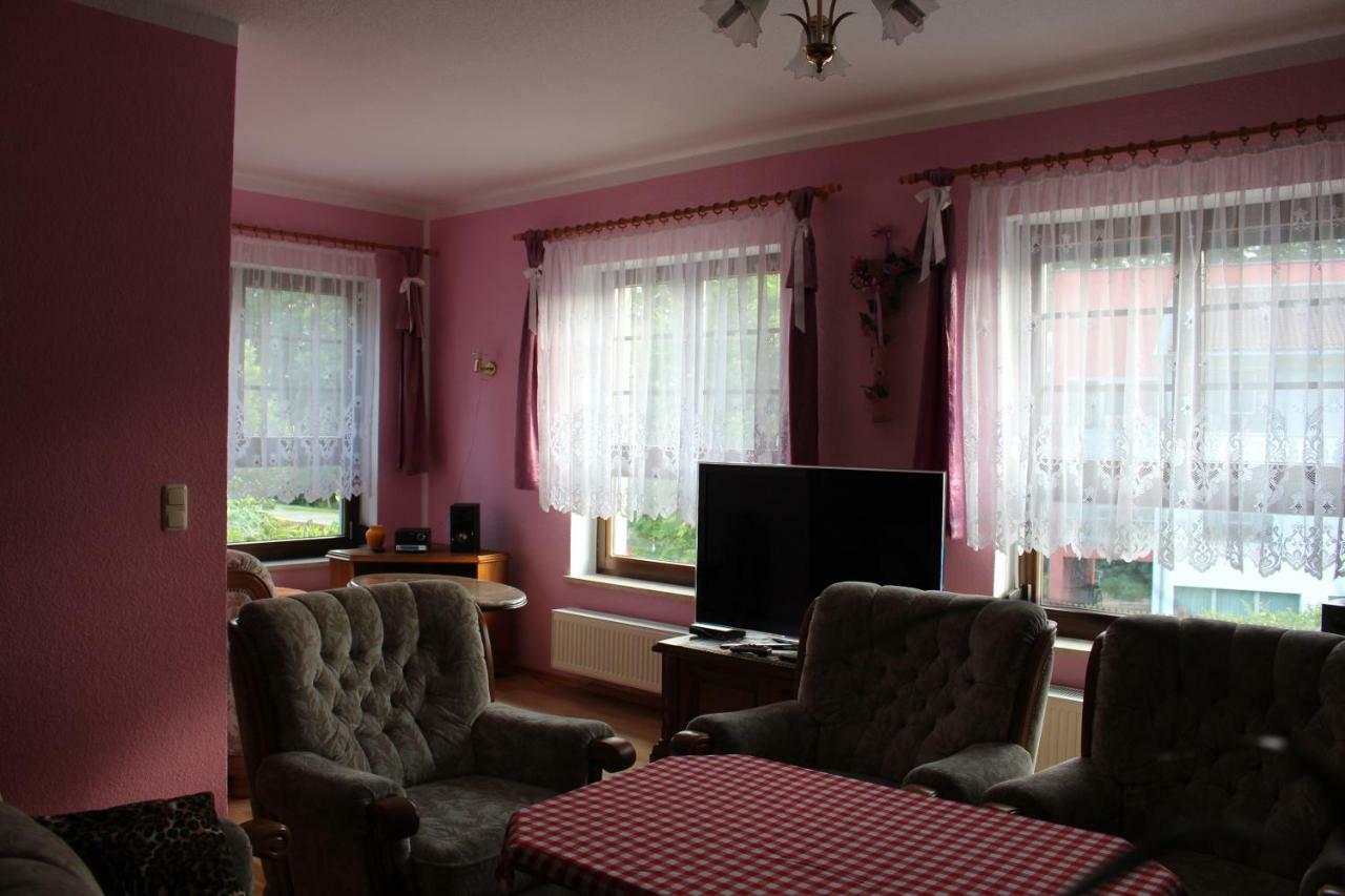 Ferienwohnung "An Der St. Ludmila" Crostwitz Exterior foto
