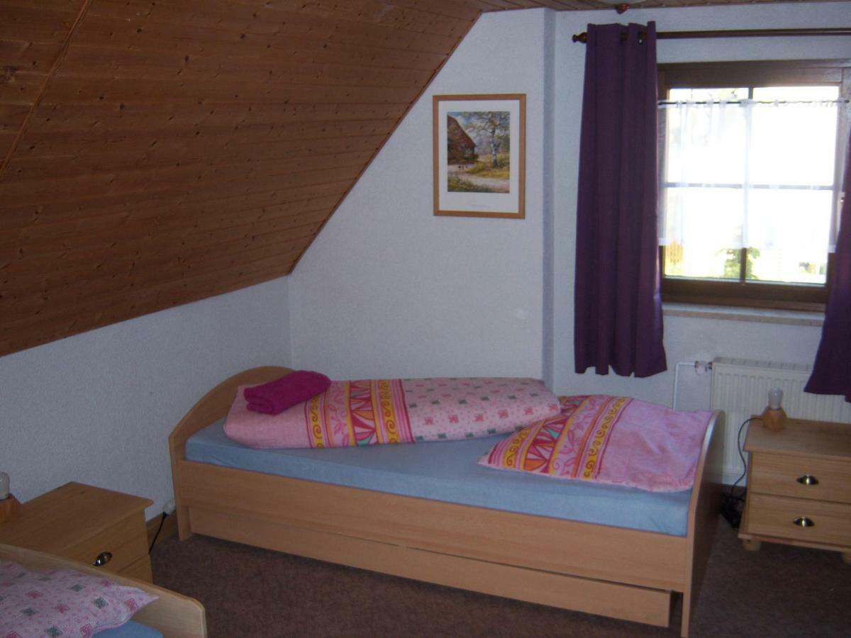 Ferienwohnung "An Der St. Ludmila" Crostwitz Exterior foto